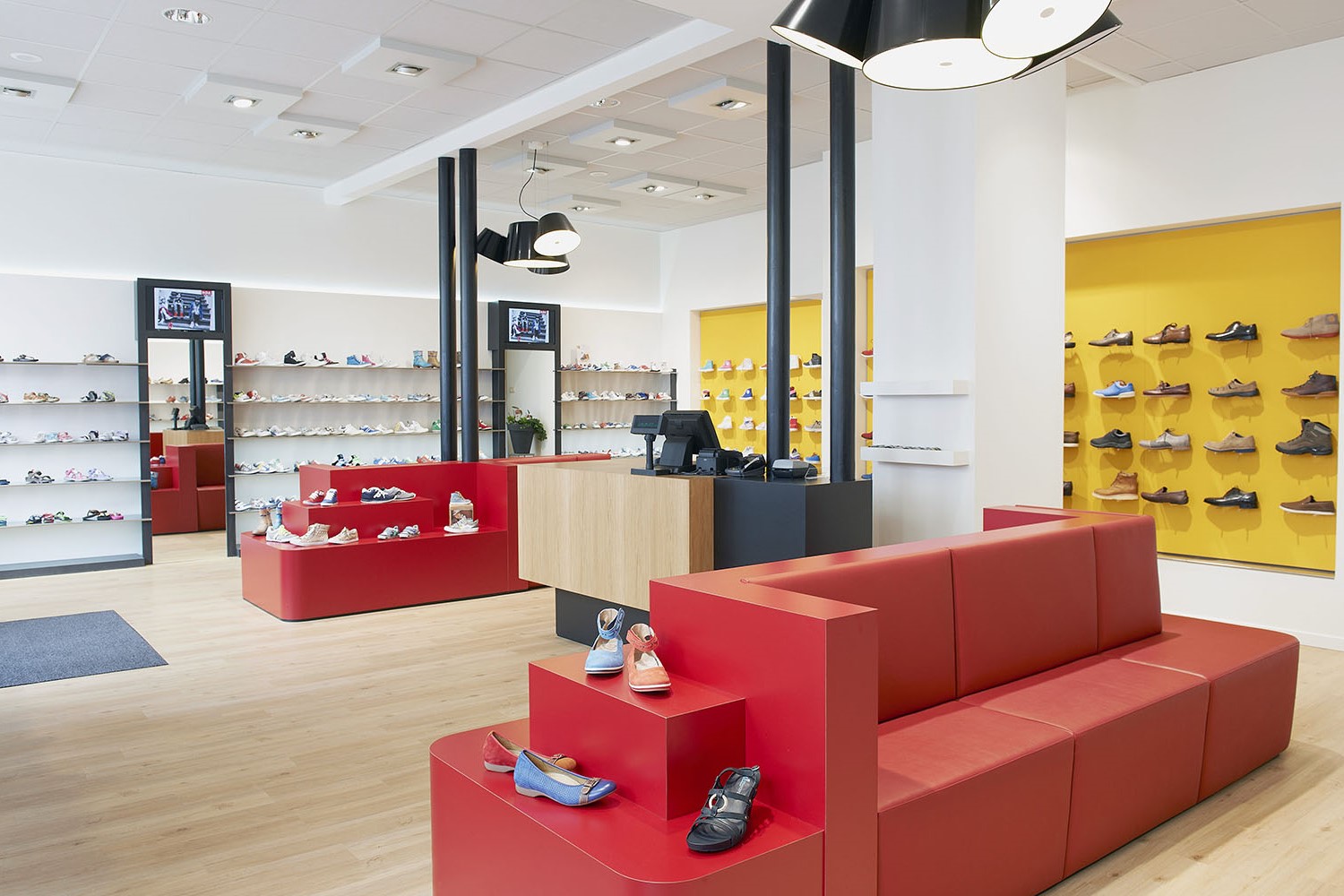 Pijnenburg Schoenen